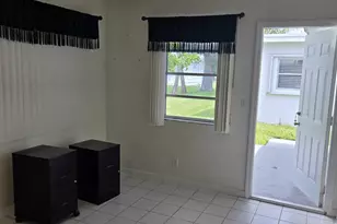 5805 NW 83rd Ave, Tamarac, FL 33321 - Photo 20