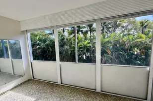 1000 NE 14th Ave, Hallandale Beach, FL 33009 - Photo 4
