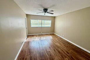 1000 NE 14th Ave, Hallandale Beach, FL 33009 - Photo 6