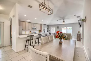 6036 Azalea Cir, West Palm Beach, FL 33415 - Photo 4