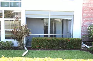 2929 SE Ocean Blvd, Stuart, FL 34996 - Photo 4
