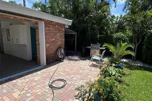 224 Hibiscus Ave, Lauderdale by the Sea, FL 33308 - Photo 16
