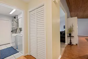 756 Juniper Pl, Wellington, FL 33414 - Photo 12