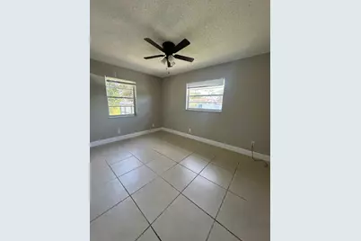 4562 Gulfstream Road #4560, Lake Worth, FL 33461 - Photo 6