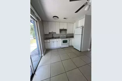 4562 Gulfstream Road #4560, Lake Worth, FL 33461 - Photo 4