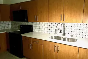 7000 NW 186th St, Hialeah, FL 33015 - Photo 18
