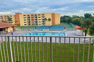 7000 NW 186th St, Hialeah, FL 33015 - Photo 6