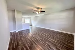860 Center St, Jupiter, FL 33458 - Photo 8
