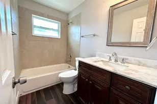 860 Center St, Jupiter, FL 33458 - Photo 2