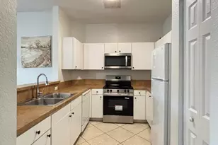 3080 Grandiflora Dr, Greenacres, FL 33467 - Photo 10