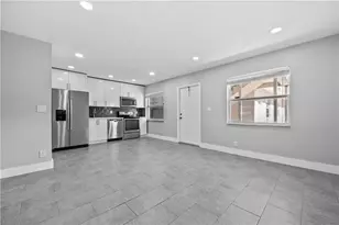 1470 N Dixie Hwy, Fort Lauderdale, FL 33304 - Photo 18