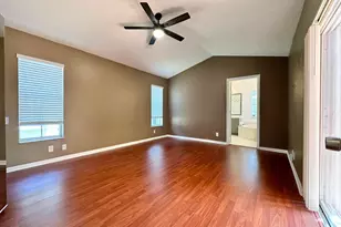 386 Carrington Dr, Weston, FL 33326 - Photo 24