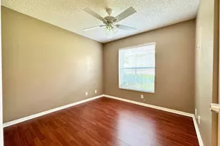 386 Carrington Dr, Weston, FL 33326 - Photo 30