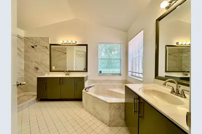 386 Carrington Drive, Weston, FL 33326 - Photo 26