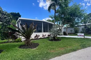 4310 Viola Dr, Greenacres, FL 33463 - Photo 2