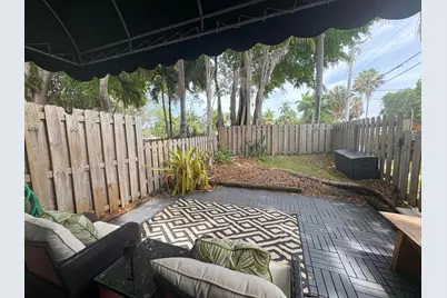 690 SE 23rd Avenue #1, Pompano Beach, FL 33062 - Photo 18