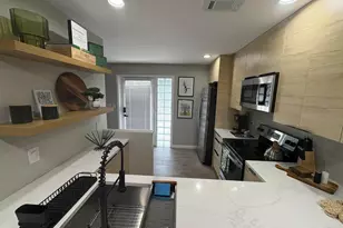 690 SE 23rd Ave, Pompano Beach, FL 33062 - Photo 4