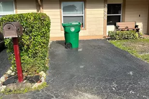 2086 SW 71st Way, Davie, FL 33317 - Photo 1