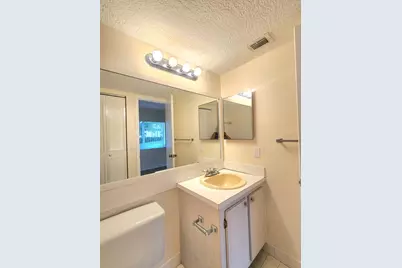 133 Lake Pine Circle, Greenacres, FL 33463 - Photo 8