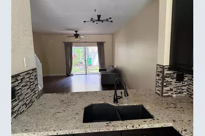 8839 S Isles Circle, Tamarac, FL 33321 - Photo 2
