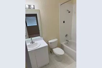 8839 S Isles Circle, Tamarac, FL 33321 - Photo 14