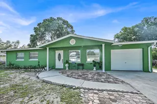 5214 Bowling Green Dr, Fort Pierce, FL 34951 - Photo 4
