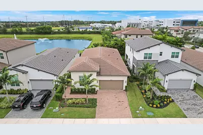 8914 Kingsmoor Way, Lake Worth, FL 33467 - Photo 2