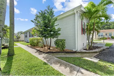2555 Pga Boulevard, Palm Beach Gardens, FL 33410 - Photo 6