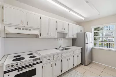 6903 Cypress Road #B24, Plantation, FL 33317 - Photo 6