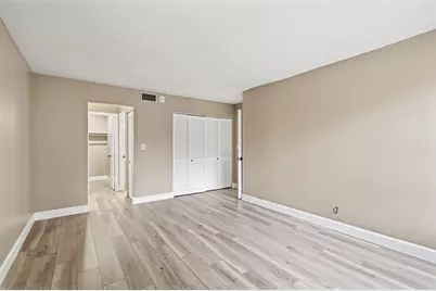 6903 Cypress Road #B24, Plantation, FL 33317 - Photo 10