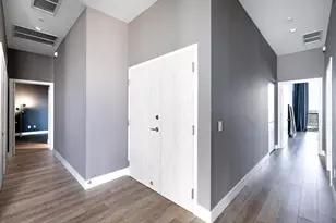 480 NE 31st St, Miami, FL 33137 - Photo 8