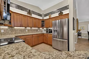 5606 Silver Oak Dr, Fort Pierce, FL 34982 - Photo 10