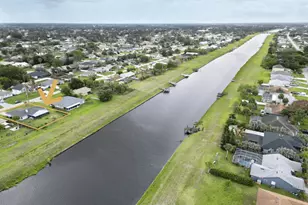 1078 SW Sultan Dr, Port Saint Lucie, FL 34953 - Photo 4