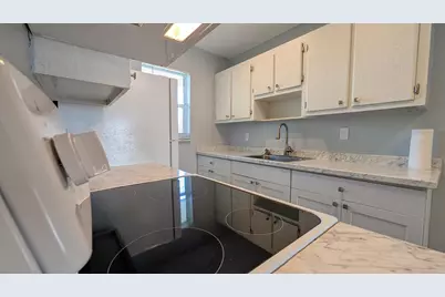 2301 SE 4th Street #15, Boynton Beach, FL 33435 - Photo 12