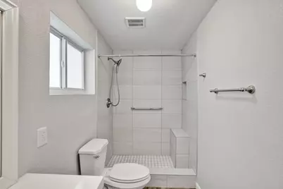7200 W 14th Avenue, Hialeah, FL 33014 - Photo 44