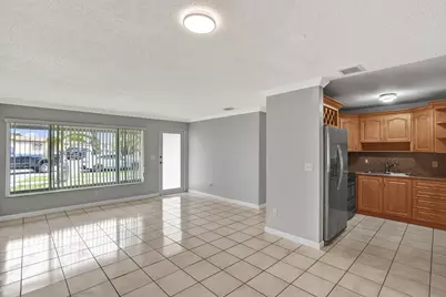 7200 W 14th Avenue, Hialeah, FL 33014 - Photo 6