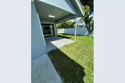 378 NW 2nd Way, Deerfield Beach, FL 33441 - Photo 6