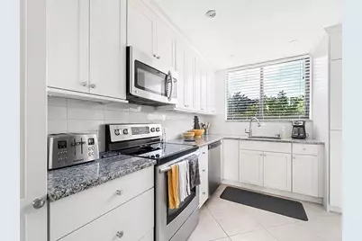 4228 Deste Court, Lake Worth, FL 33467 - Photo 6
