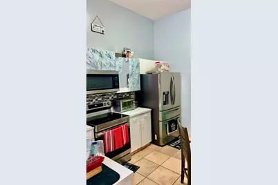2004 Maplewood Drive #2004, Greenacres, FL 33415 - Photo 8