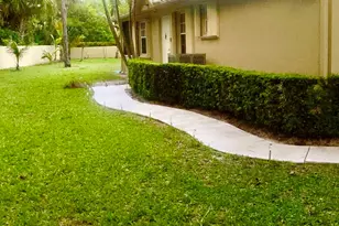 2004 Maplewood Dr, Greenacres, FL 33415 - Photo 1