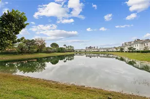 9150 NW 38th Dr, Coral Springs, FL 33065 - Photo 2