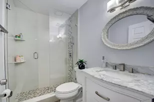 150 Harbor Lake Cir, Greenacres, FL 33413 - Photo 10
