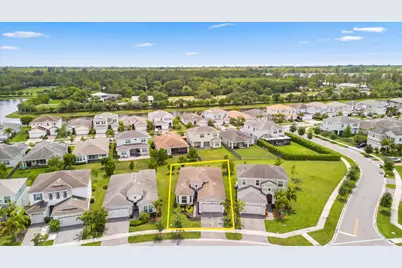 16293 Melogold Drive, Loxahatchee, FL 33470 - Photo 32