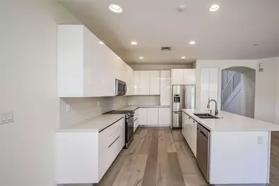 19364 S Whitewater Avenue, Weston, FL 33332 - Photo 10