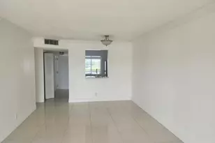 8600 N Sherman Circle N, Miramar, FL 33025 - Photo 4