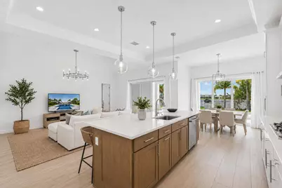10358 Northbrook Circle, Palm Beach Gardens, FL 33412 - Photo 4