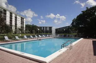 2213 Cypress Island Dr, Pompano Beach, FL 33069 - Photo 14