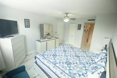 3140 Holiday Springs Boulevard #9-210, Margate, FL 33063 - Photo 10