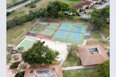 3140 Holiday Springs Boulevard #9-210, Margate, FL 33063 - Photo 18