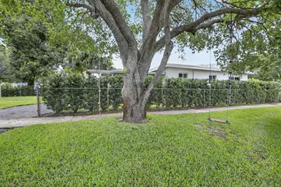 4219 W Park Road, Hollywood, FL 33021 - Photo 36